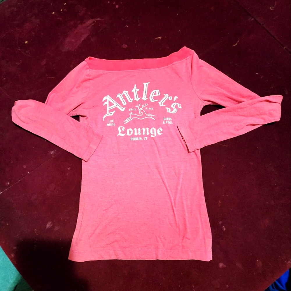 American Eagle Outfitters Long-sleeved Shirt
